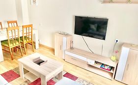 Casa Cándida Parking y WIFI Incluido